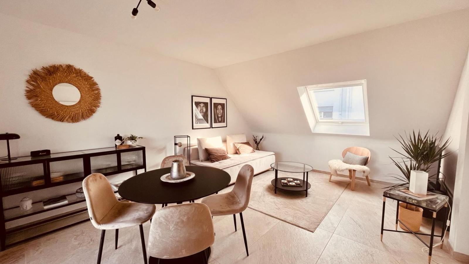 Apartment Am Schloss - Air Saarbrücken Esterno foto