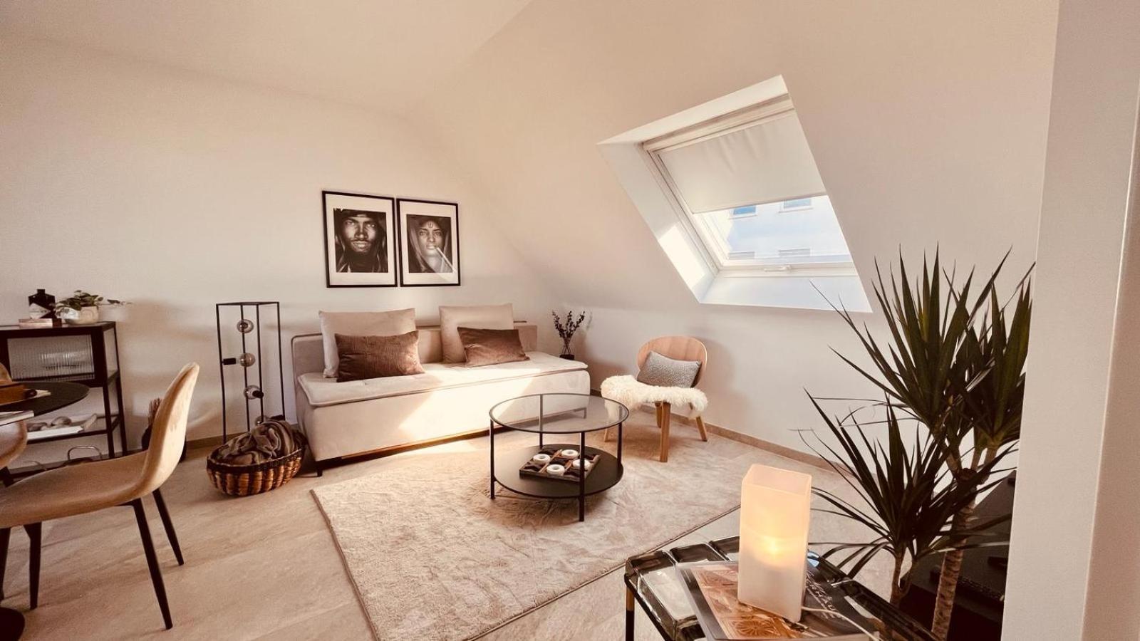 Apartment Am Schloss - Air Saarbrücken Esterno foto